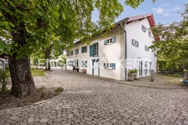 Immobilie in Pappenheim - Exklusiver Pferdehof mit preisgekrönt saniertem Jurabauernhaus inklusive nachhaltigem Energiekonzept - Bild 0
