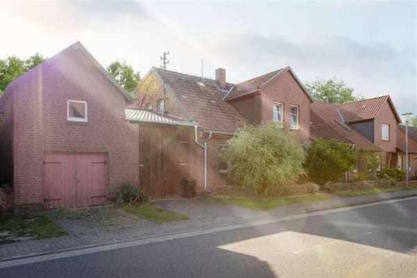 Immobilie in Jübar - Historischer Resthof mit ca. 2.356 m² Grundstück - Bild 1