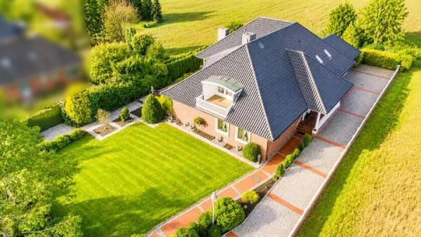 Immobilie in Himmelpforten - Exklusive Villa mit repräsentativem Ambiente - Bild 1