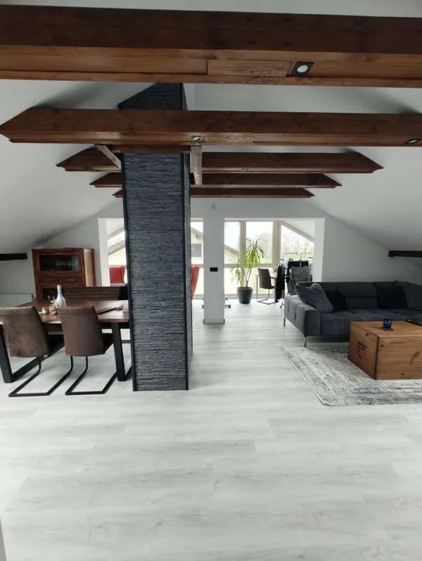 Immobilie in Ustersbach - Moderne helle 4-Zimmer Wohnung 112 m2 neu mit EBK und Garage - provisionsfrei - Bild 0