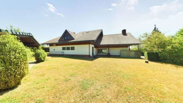 Immobilie in Hünfeld - Außergewöhnliches Wohnen in Bestlage von Hünfeld-Mackenzell – Ein Zuhause, das seinesgleichen sucht - Bild 1