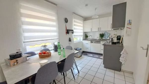 Immobilie in Wiesensteig - 3-Familienhaus mit Ausbaupotenzial in ruhiger und sonniger Lage ! - Bild 2