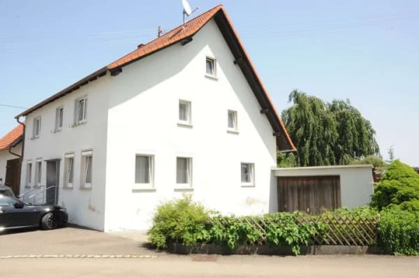 Immobilie in Trochtelfingen - Handwerker aufgepasst - Ruhig gelegenes Ausbauhaus für die große Familie mit Nutzflächen ohne Ende - Bild 0