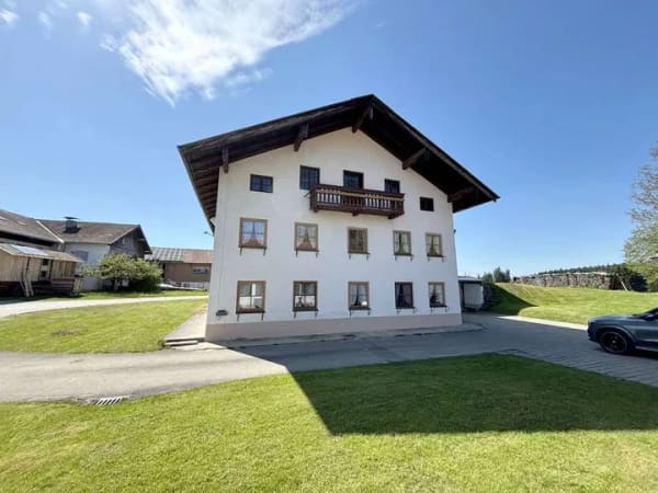 Immobilie in Traunstein - Bauernsacherl in naturnaher Lage bei Traunstein - Bild 1