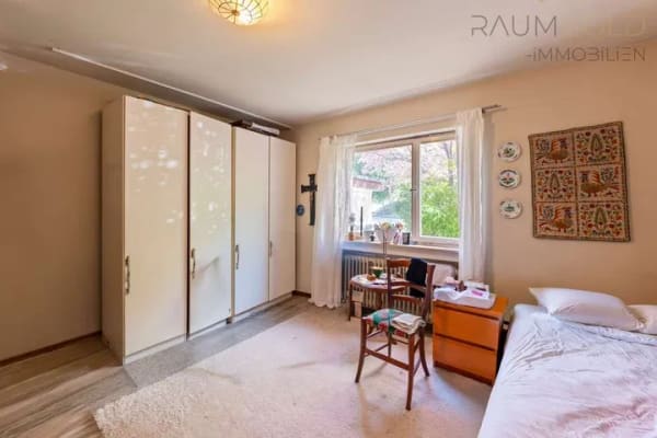 Immobilie in Lörrach - 4-Zimmer-Hochparterre-Wohnung mit schöner Aussicht vom Balkon in Lörrach - Bild 1
