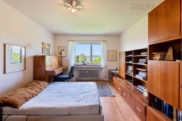 Immobilie in Lörrach - 4-Zimmer-Hochparterre-Wohnung mit schöner Aussicht vom Balkon in Lörrach - Bild 2