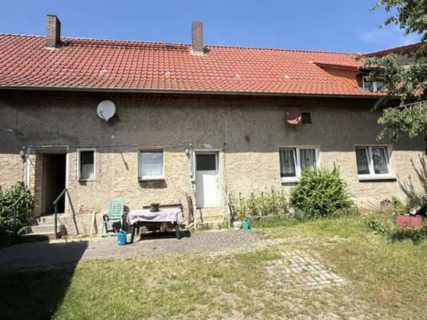 Immobilie in Gardelegen - Einfamilienhaus mit NEBENGELASS - Bild 0