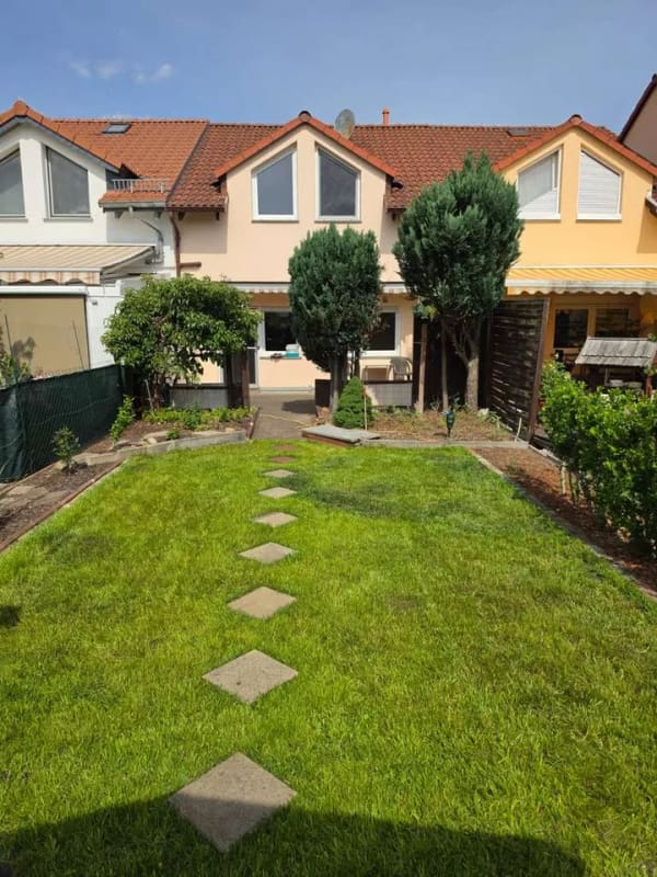 Immobilie in Hoyerswerda - Wojerecy - Zuhause mit Garage und kleinem Garten in Hoyerswerda - Bild 2