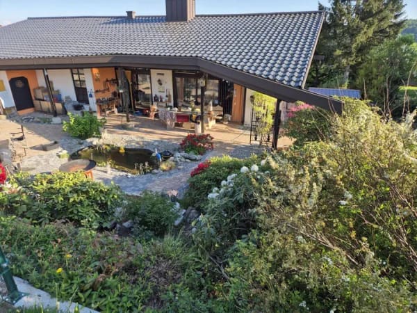 Immobilie in Görwihl - Wohnen mit Weitblick großzügiges Zuhause mit Alpenpanorama, Gartenparadies & Einliegerwohnung - Bild 2