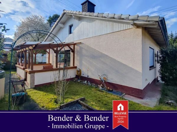 Immobilie in Oberlahr - Ein-/Zweifamilienhaus in idyllischer Höhenlage mit herrlichem Ausblick! - Bild 1