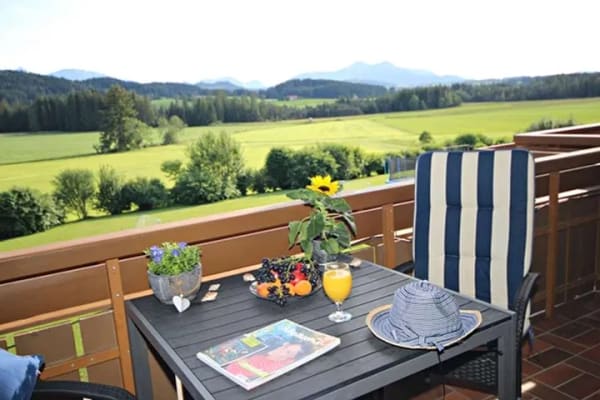 Immobilie in Seeg - Freiheit spüren, Ruhe finden – mit Panoramablick auf die Berge - Bild 0