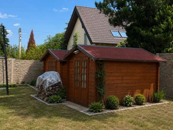 Immobilie in Neukirchen/Erzgebirge - Exklusive Villa mit hochwertiger Kernsanierung, Mobilheim und großem Entwicklungspotenzial - Bild 2