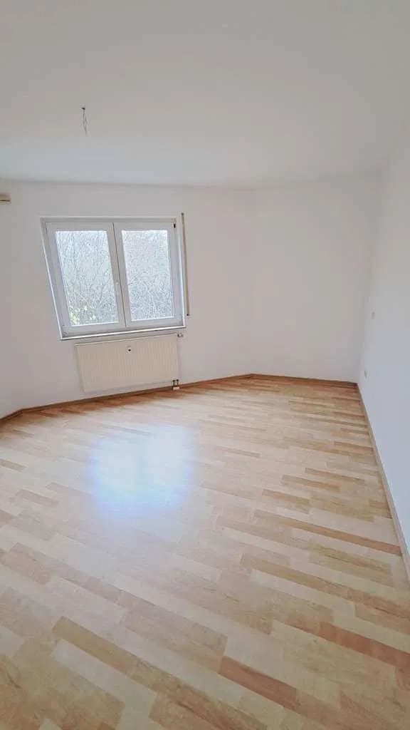 Immobilie in Villingen-Schwenningen - Freie 2-Zimmer Wohnung in zentraler Lage von Villingen - Bild 2