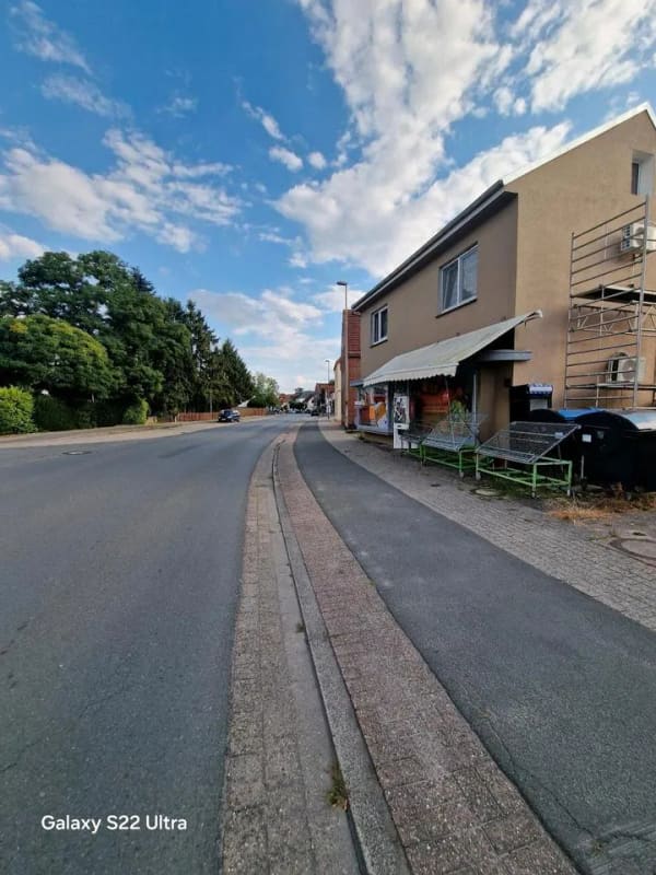 Immobilie in Brake - Mehrfamilienhaus mit 3 Wohnungen  u .Gewerbeeinheit in 26919 Brak - Bild 0