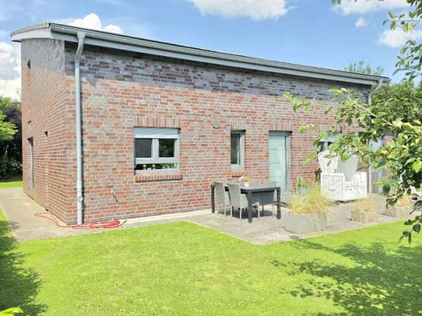 Immobilie in Schwesing - Nah bei Husum – Wohnhaus, neu- u. hochwertig, moderner Stil, gute Wohnlage, energieoptimiert auf A+ - Bild 4