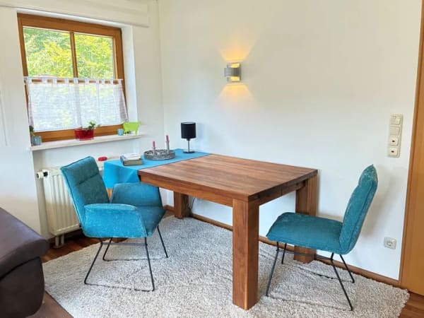 Immobilie in Oberreute - Traumhafte Aussichten - Modernisierte 2 - Zi. - Wohnung in ruhiger Ortsrandlage nahe Oberstaufen - Bild 2