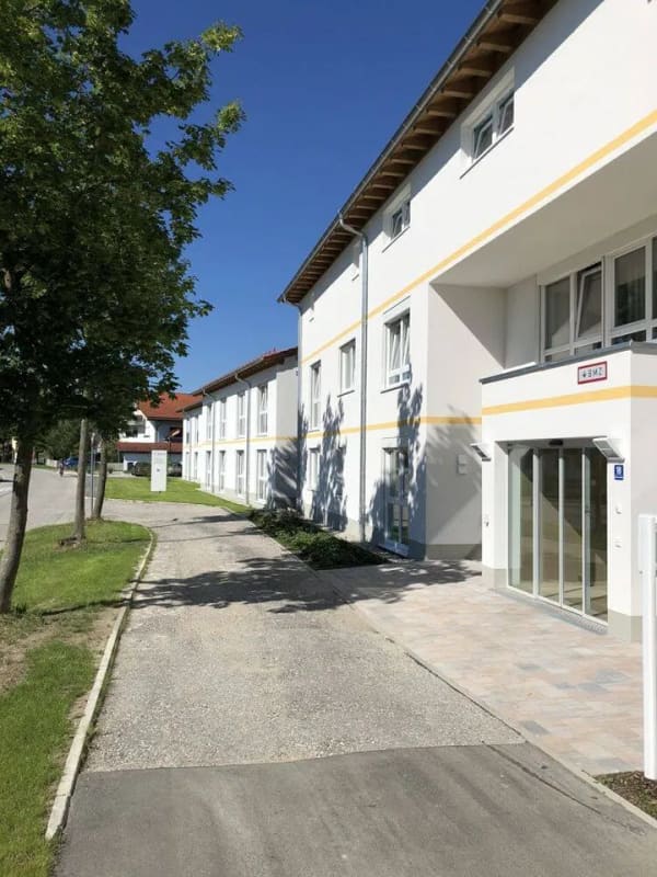 Immobilie in Schechen - Nutzen Sie Ihre Chance: Pflegeappartement in Schechen/Rosenheim für Kapitalanleger! Rarität! - Bild 2