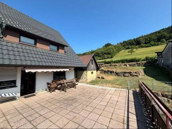 Immobilie in Nordrach - Gepflegtes Landhaus mit großem Grundstück - Bild 2