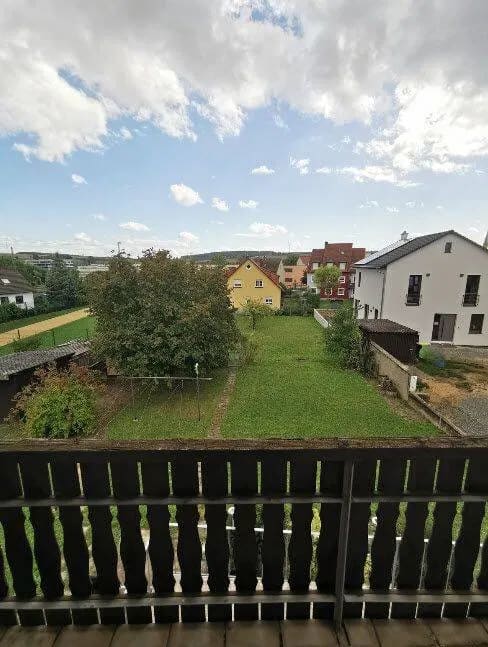 Immobilie in Rottendorf - Geräumiges Familienhaus mit Balkon und Terrasse - Bild 4