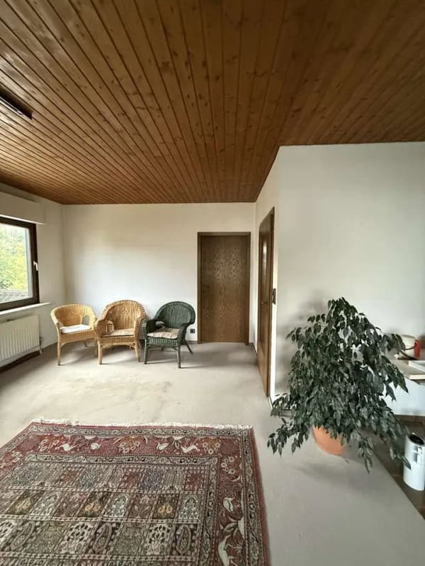 Immobilie in Bad Schwalbach - Von privat: Freistehendes EFH mit traumhafter Aussicht und drei Terrassen in ruhiger Lage - Bild 1