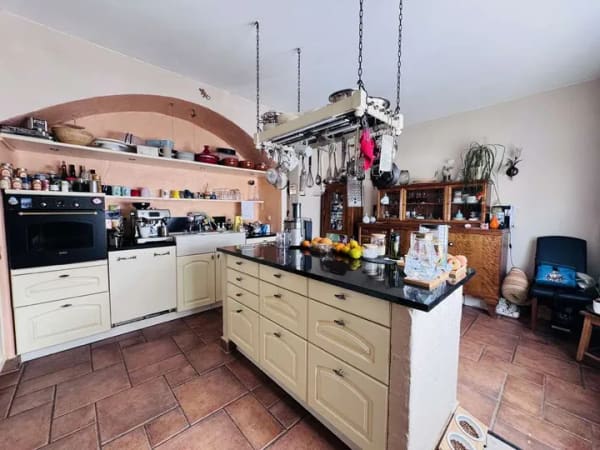 Immobilie in Brühl - Raumwunder mit Möglichkeiten: Großzügiges Wohnhaus mit Wintergarten, Terrasse  und  - Bild 3