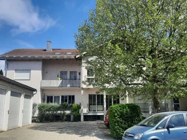 Immobilie in Kolbermoor - **2 Zimmer Wohnung - SOFORT BEZUGSFREI - in ruhiger und zentraler Lage in Kolbermoor ** - Bild 0