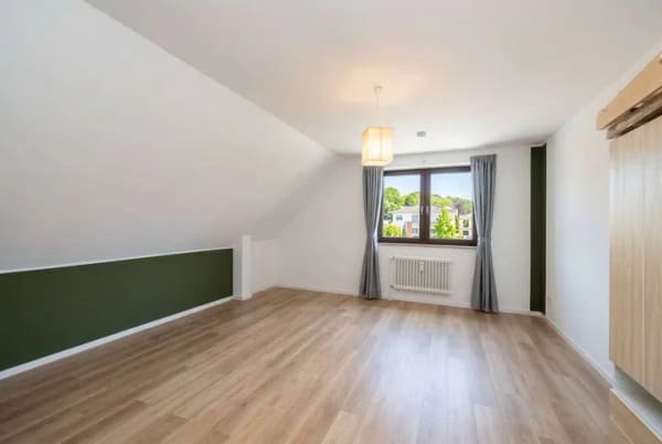 Immobilie in Reinbek - Maisonette-Traum mit sonniger Dachterrasse in Reinbek | GLADIGAU - Bild 3