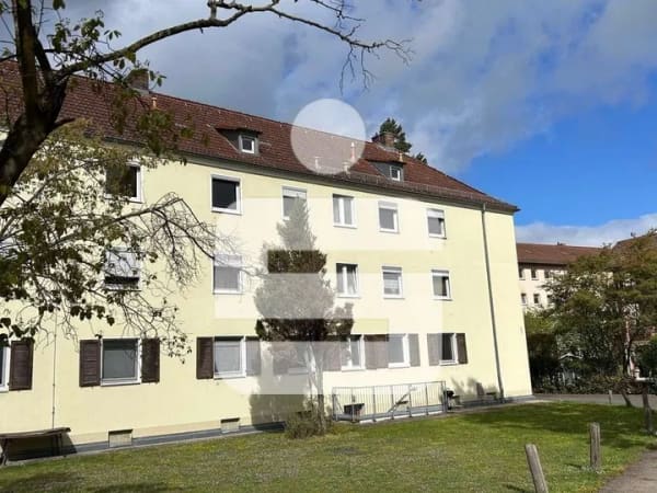 Immobilie in Erlangen - 2-Zi.-ETW in Erlangen - zentrumsnah...Selbstbezug oder Kapitalanlage! - Bild 0