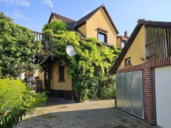 Immobilie in Riedstadt - Zwei Häuser auf einem Grundstück – ideal für mehrere Generationen, Wohnen und Vermieten  - Bild 1
