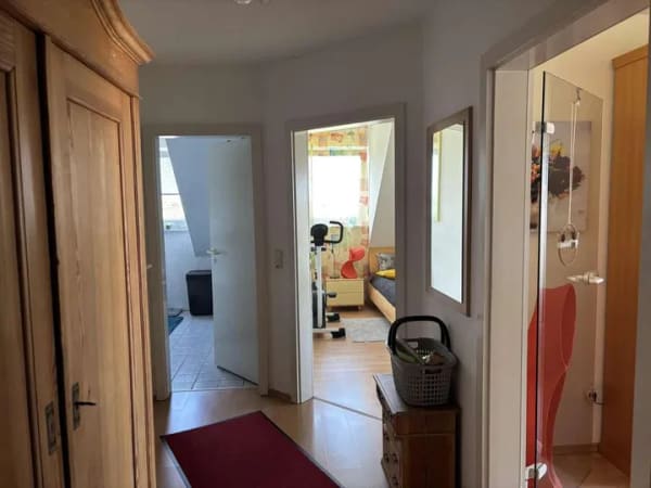 Immobilie in Maikammer - Helle 2-Zimmer-Wohnung mit Balkon und Blick in die Rheineben - Bild 3