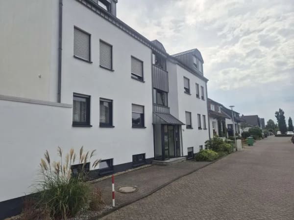 Immobilie in Wassenberg - Traumhafte EG-Wohnung mit eigenem Garten – Viel Platz & hohe Lebensqualität! - Bild 0