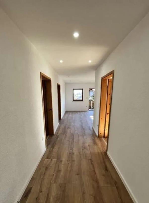 Immobilie in Hofstetten - Attraktives Kapitalanleger-Objekt
Tolle Eigentumswohnung im 2. Obergeschoss - Bild 2