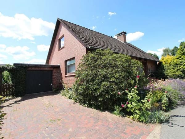 Immobilie in Bargfeld-Stegen - Ländliche Idylle - Gepflegtes Einfamilienhaus mit Gestaltungsspielraum - Bild 1