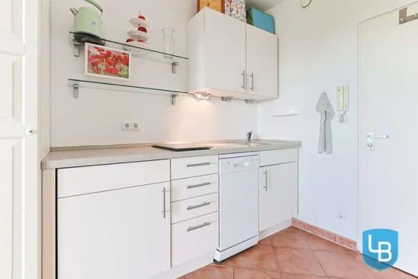 Immobilie in Schönberg (Holstein) - Traumhafter Meerblick: Gemütliche Wohnung als renditestarke Kapitalanlage oder zur Eigennutzung - Bild 3