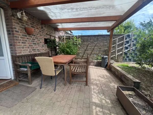 Immobilie in Baesweiler - Großes Zweifamilienhaus mit Süd-Grundstück Nähe Märchenviertel - Bild 1