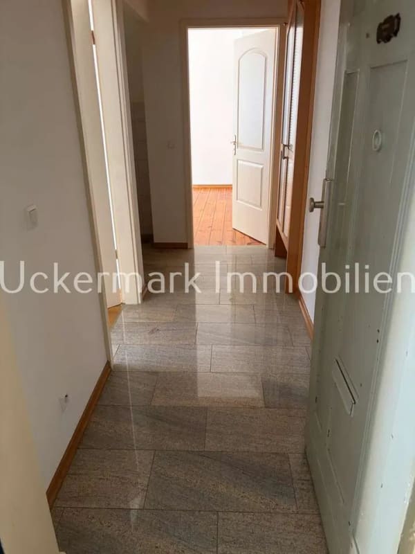 Immobilie in Hennigsdorf - Klein, Fein, Mein - Eigentumswohnung in Hennigsdorf zu verkaufen! - Bild 1