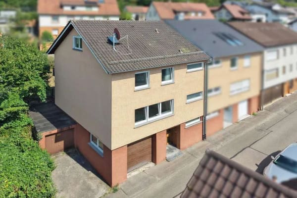 Immobilie in Kämpfelbach - Sanierungsobjekt mit Perspektive – Doppelhaushälfte in gefragter Wohnlage - Bild 0