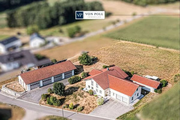 Immobilie in Zandt - Exklusives Wohnanwesen mit 4.600 m² Grundstück, eigener Lagerhalle und nachhaltigem Energiekonzept - Bild 0