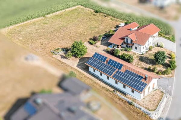 Immobilie in Zandt - Exklusives Wohnanwesen mit 4.600 m² Grundstück, eigener Lagerhalle und nachhaltigem Energiekonzept - Bild 4