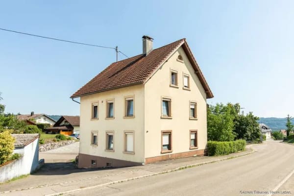 Immobilie in Murg - Mehrfamilienhaus in Niederhof: Vielseitiges Potenzial für Kurzzeit- und Langzeitvermietung - Bild 0
