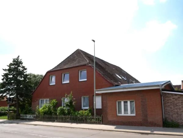 Immobilie in Sankt Michaelisdonn - Vollvermietetes Mehrfamilienhaus mit 3 Wohneinheiten - Bild 0