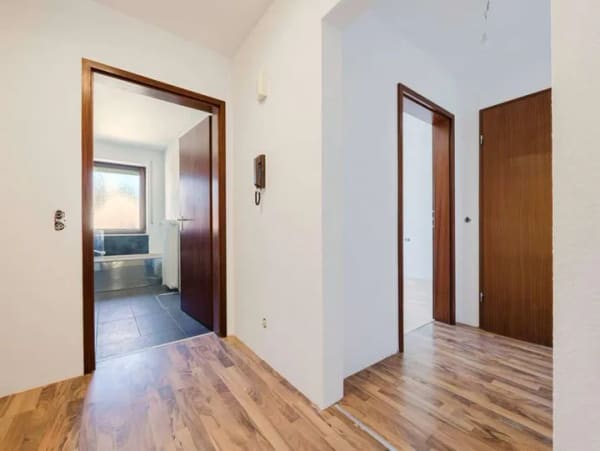 Immobilie in Tettnang - Charmante 2-Zimmer-Eigentumswohnung in zentrumsnaher Lage - Bild 3