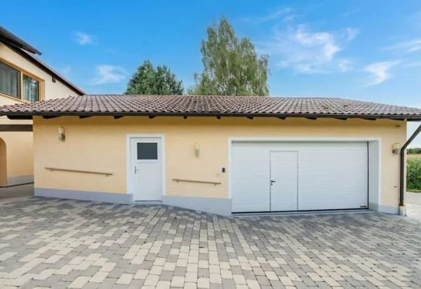 Immobilie in Tettenweis - Zwei Generationen unter einem Dach: Haus mit Einliegerwohnung in Tettenweis - Bild 2