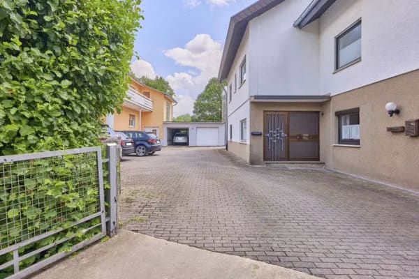 Immobilie in Wiesenbach - MFH mit weitläufigem Garten, Naturblick und Urlaubsgefühlen - ideal für Eigennutzer & Kapitalanleger - Bild 4