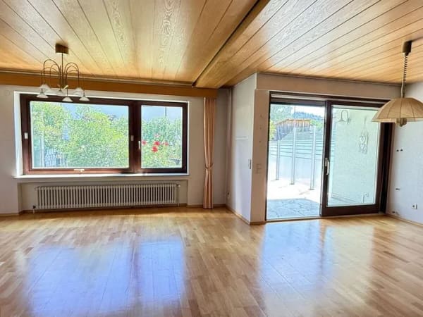 Immobilie in Tübingen - Attraktives Reihenmittelhaus in ruhiger Ortsrandlage - im Erbbaurecht - Bild 2