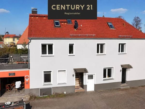 Immobilie in Bad Dürrenberg - Ihr neues Zuhause:Provisionsfrei! Einfamilienhaus mit Einliegerwohnung - Bild 0