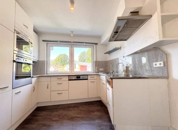 Immobilie in Lauf an der Pegnitz - WOW! 170 m² -Platz-Traum-ETW mit Balkonen, 2 Duplexgaragen u.v.m. in Lauf a. d. Pegnitz - Bild 4