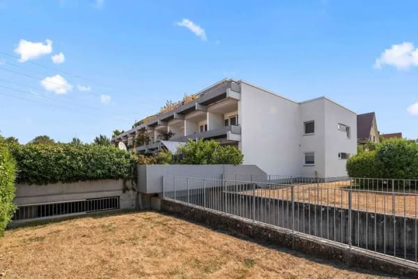 Immobilie in Freiburg im Breisgau - Vermietete 1,5-Zimmer-Wohnung mit Balkon - Bild 1
