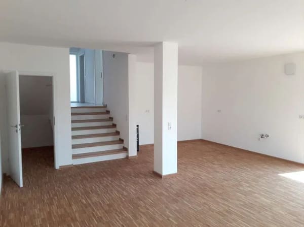 Immobilie in Schöllnach - ERSTBEZUG: MODERNE 3-ZIMMER-ERDGESCHOSSWOHNUNG OHNE KÄUFERPROVISION! - Bild 3