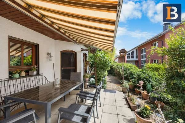 Immobilie in Hausen im Wiesental - Großzügiges Mehrgenerationenhaus mit traumhaftem Garten im Zentrum von Hausen! - Bild 4